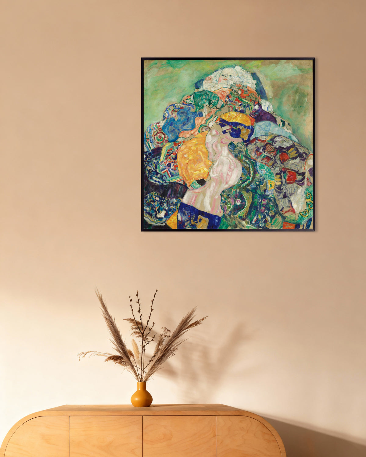 Gustav Klimtin Vauva (Kehto) (1917–1918) -juliste metallikehyksessä