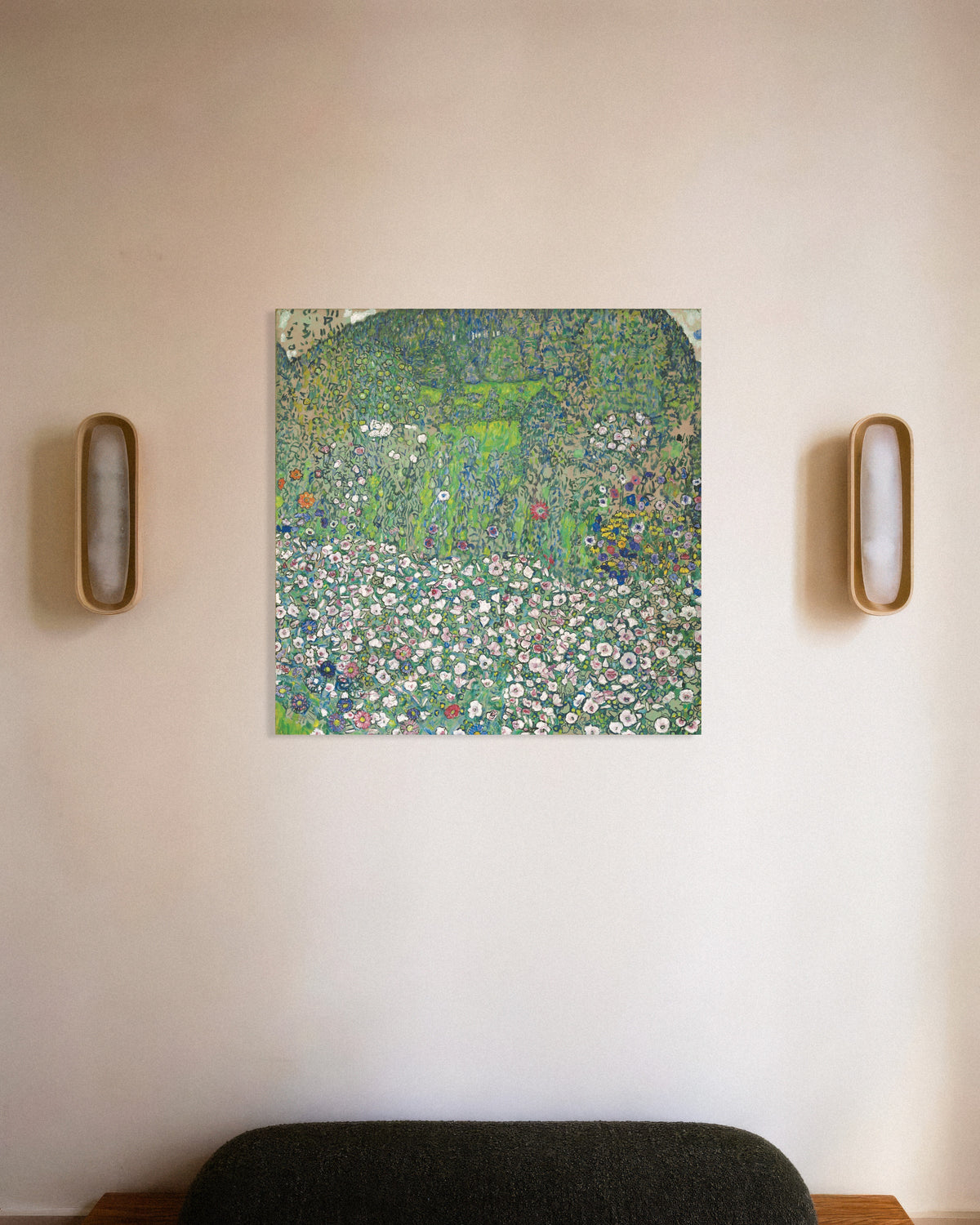Gustav Klimtin teos Garden Landscape with Hilltop (1916) -juliste