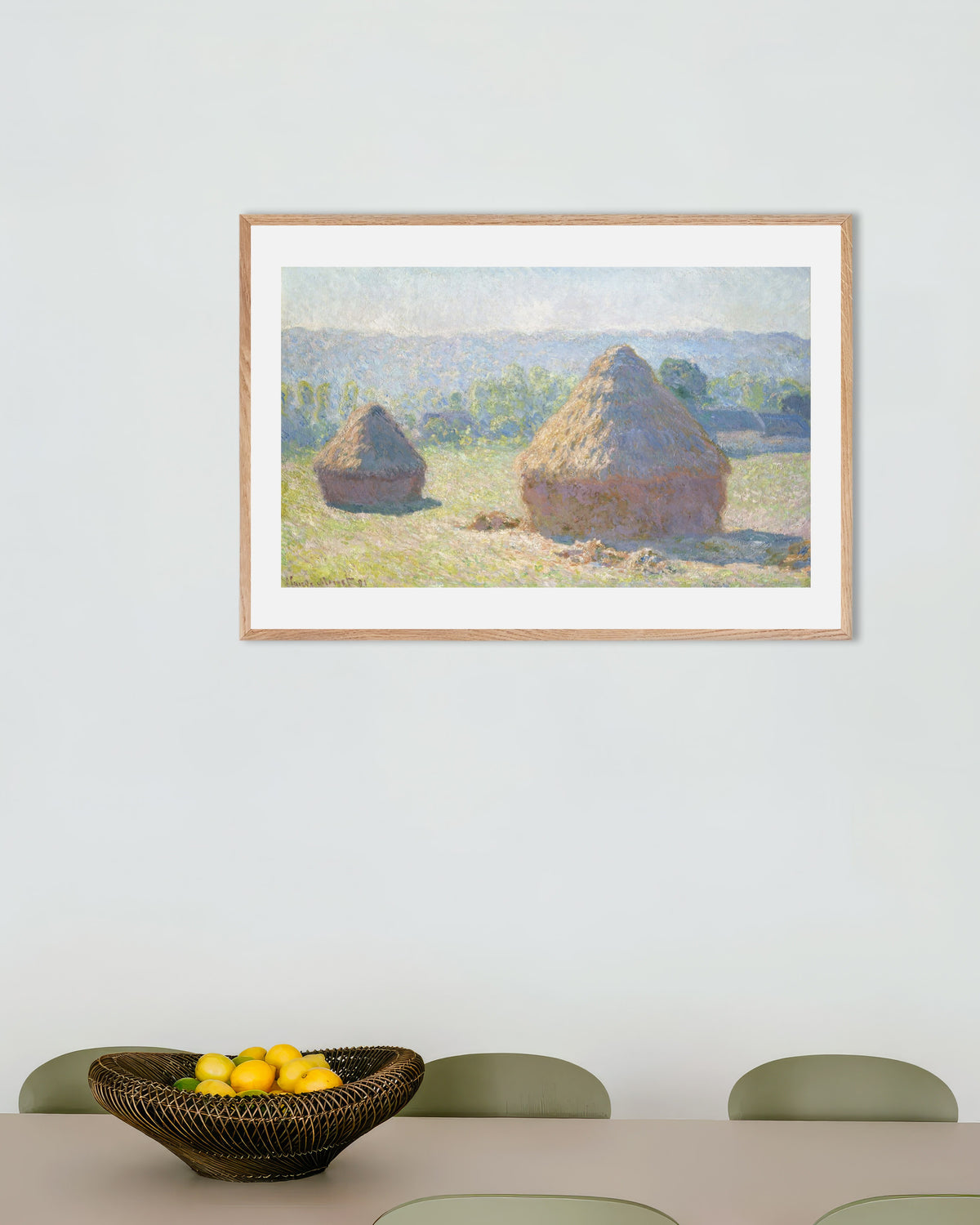 Claude Monet’n Viljasuovat, kesän loppu (1891) -juliste luonnonvärisessä puukehyksessä