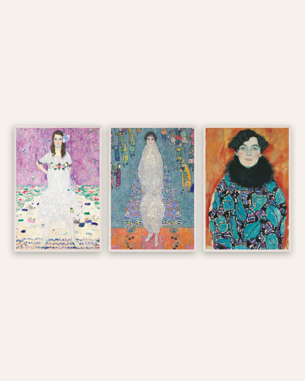Klimt-julisteet, 3 kpl setti muotokuvia: Mäda Primavesi, Elisabeth Lederer ja Johanna Staude, valkoisissa tammikehyksissä