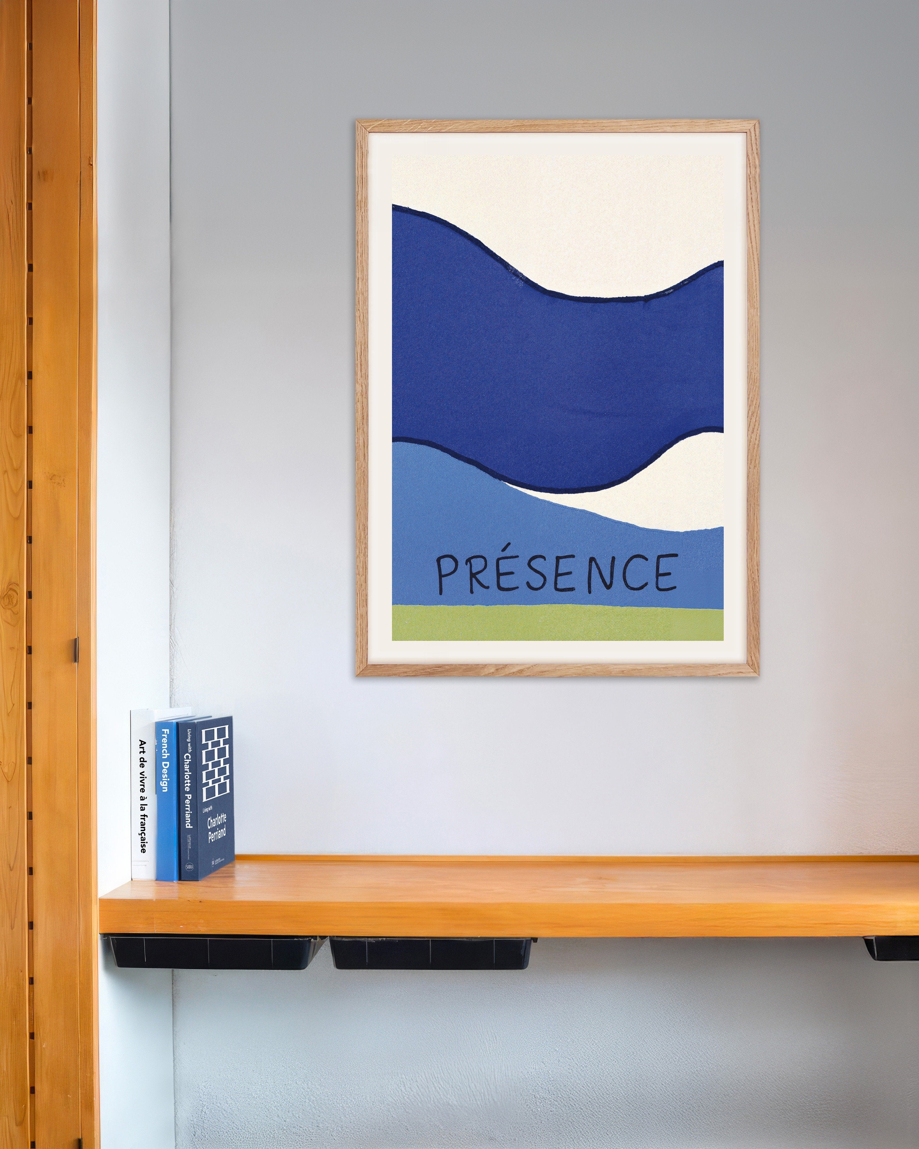 Poster of Présence - Poster, with natural wooden frame