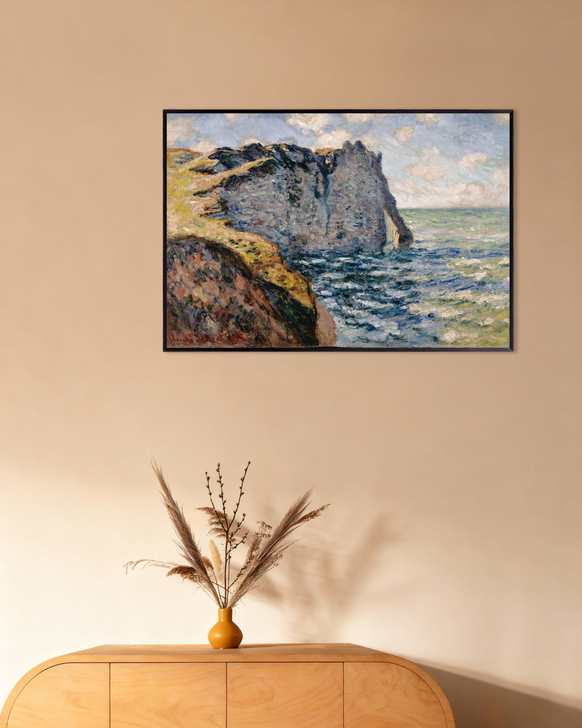 Claude Monet’n Falaise d'Aval, Étretat (1885) -juliste metallikehyksessä