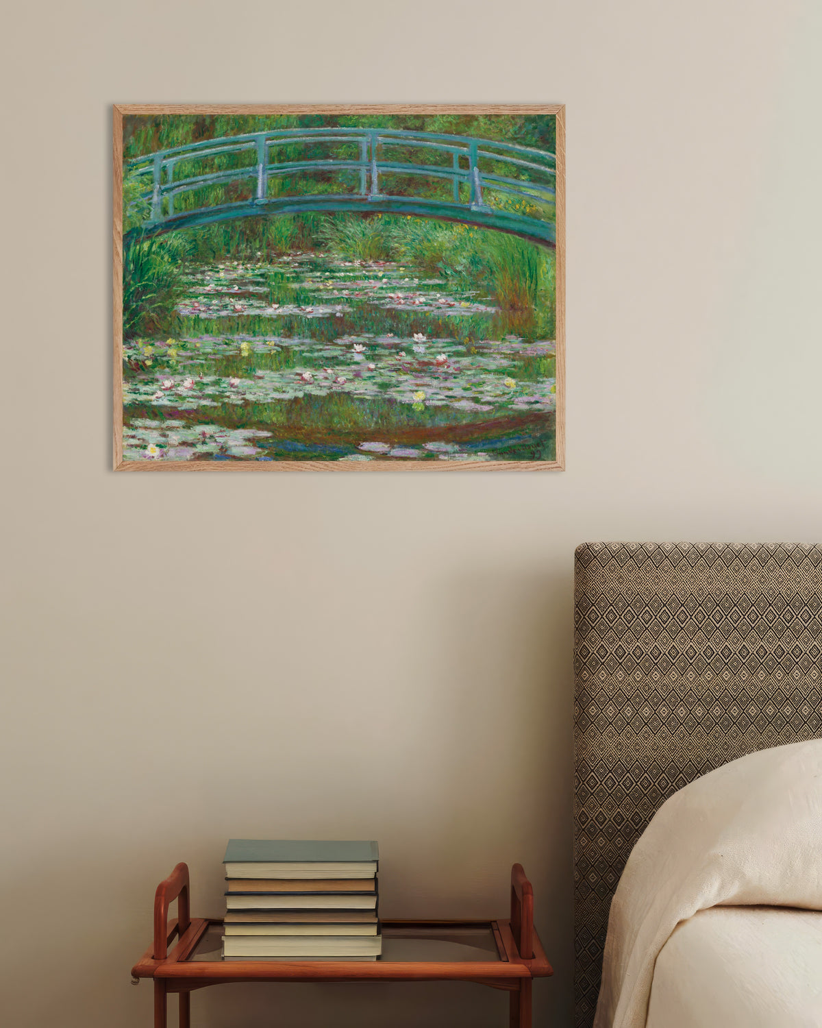 Claude Monet’n Japanilainen silta (1899) -juliste luonnonvärisessä puukehyksessä