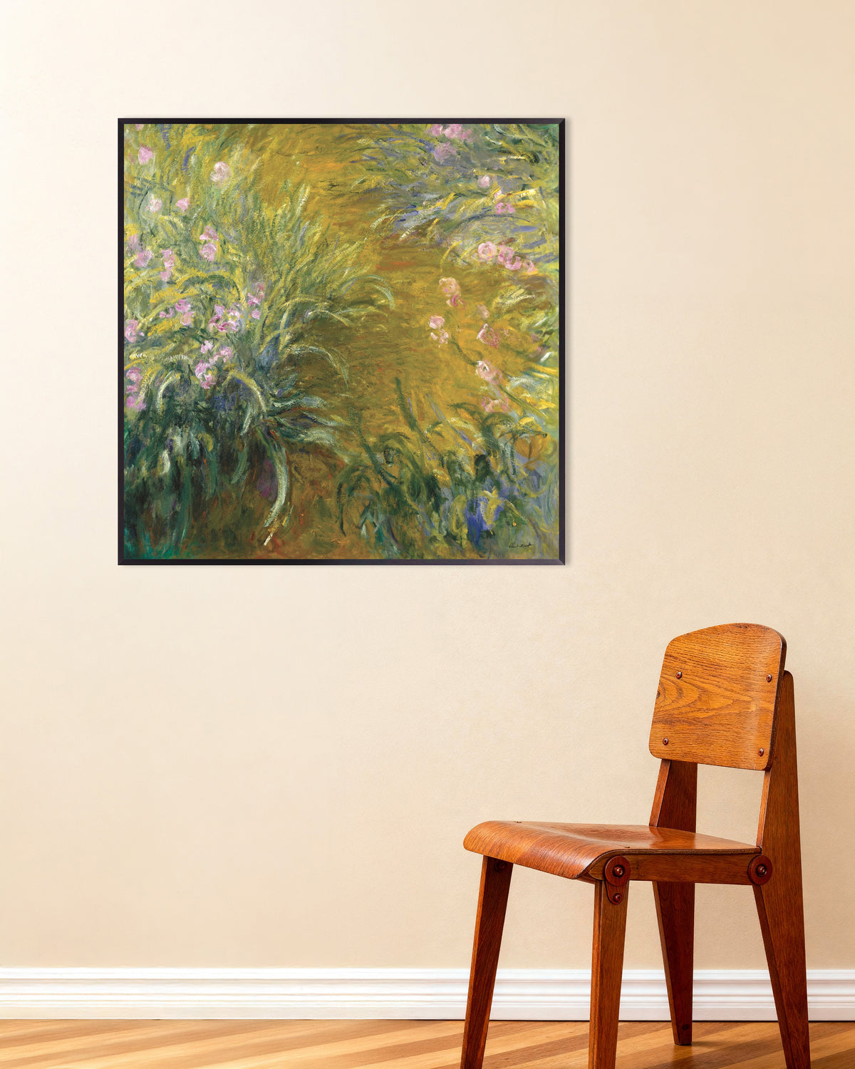 Claude Monet’n Polku kurjenmiekkojen läpi (1914–1917) -juliste metallikehyksessä