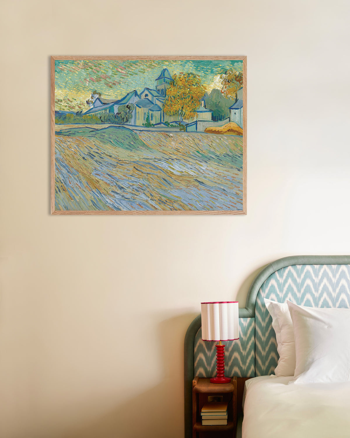 Juliste teoksesta Näkymä Saint-Rémyn mielisairaalaan ja kappeliin (1889), Vincent van Gogh, luonnonvärisillä puukehyksillä