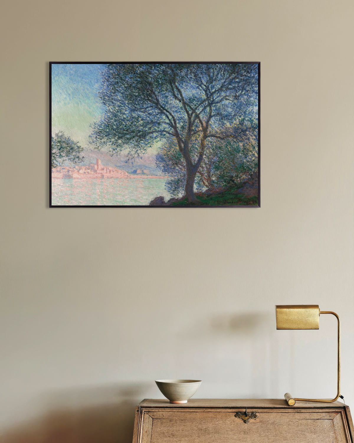 Claude Monet’n Antibes La Salisista nähtynä (1888) -juliste metallikehyksessä