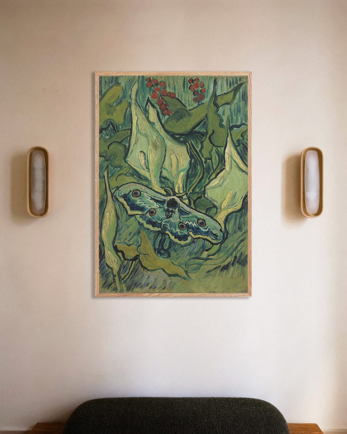 Juliste Vincent van Goghin Keisariyökkönen (1889), luonnonvärisissä puukehyksissä
