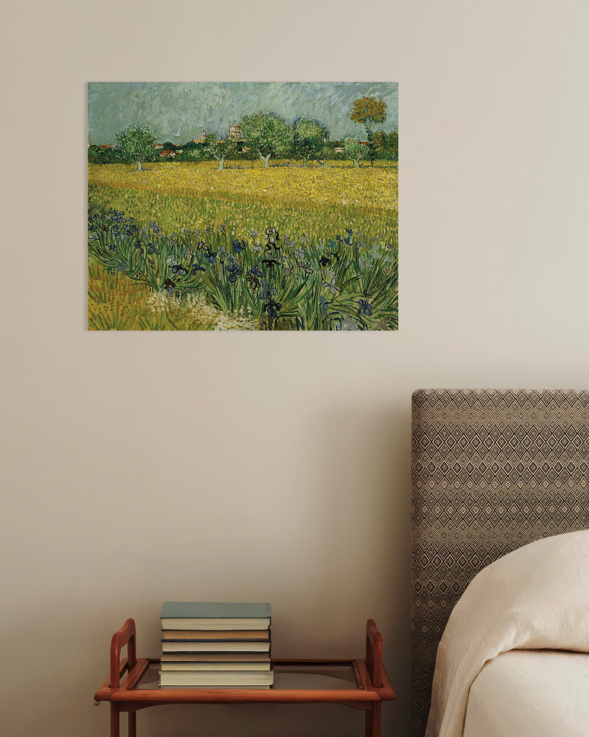 Juliste teoksesta Iiriskenttä lähellä Arlesia (1888), Vincent van Gogh