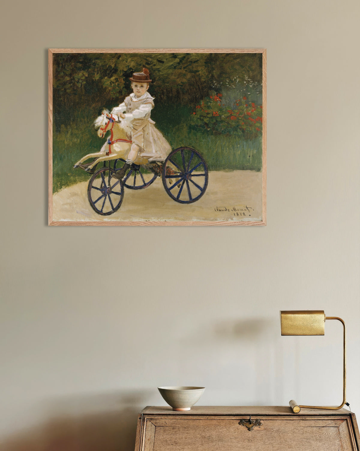Claude Monet’n Jean Monet keppihevosellaan (1872) -juliste luonnonvärisessä puukehyksessä
