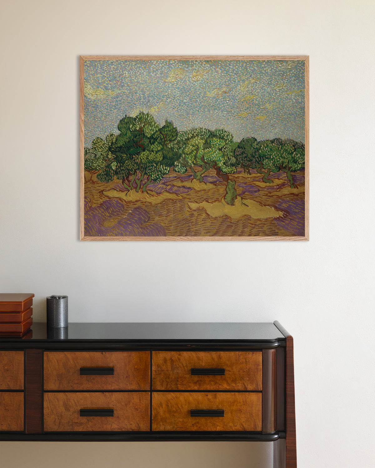 Vincent van Goghin teos Oliivipuut vaalean taivaan alla (1889), luonnonvärisissä puukehyksissä