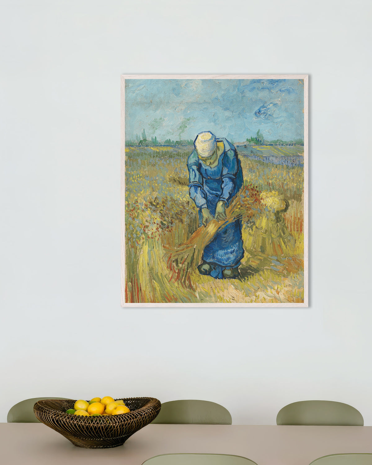 Vincent van Goghin juliste Lyhteitä sitova talonpoikaisnainen, Millet’n mukaan (1889), valkoisilla puukehyksillä