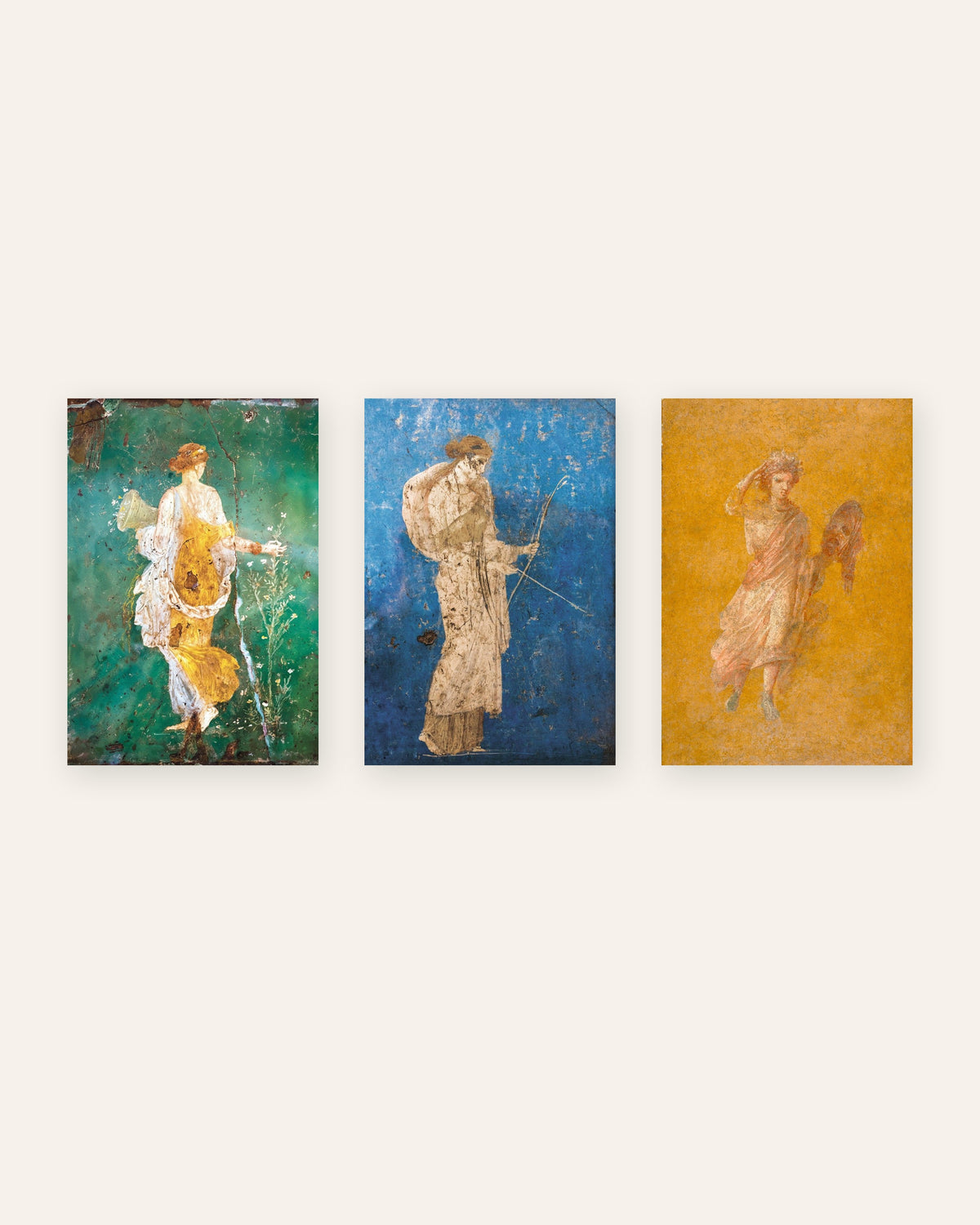3 roomalaisen freskojulisteen sarja, Flora, Artemis ja Melpomene, ilman kehystä