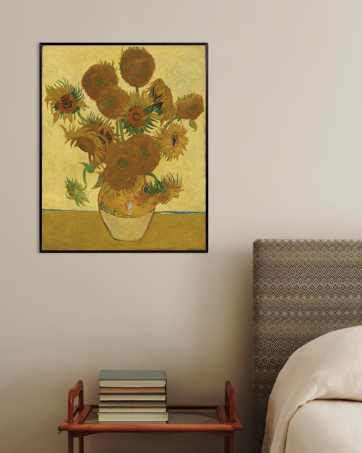 Vincent van Goghin Auringonkukat (1888) -juliste metallikehyksellä