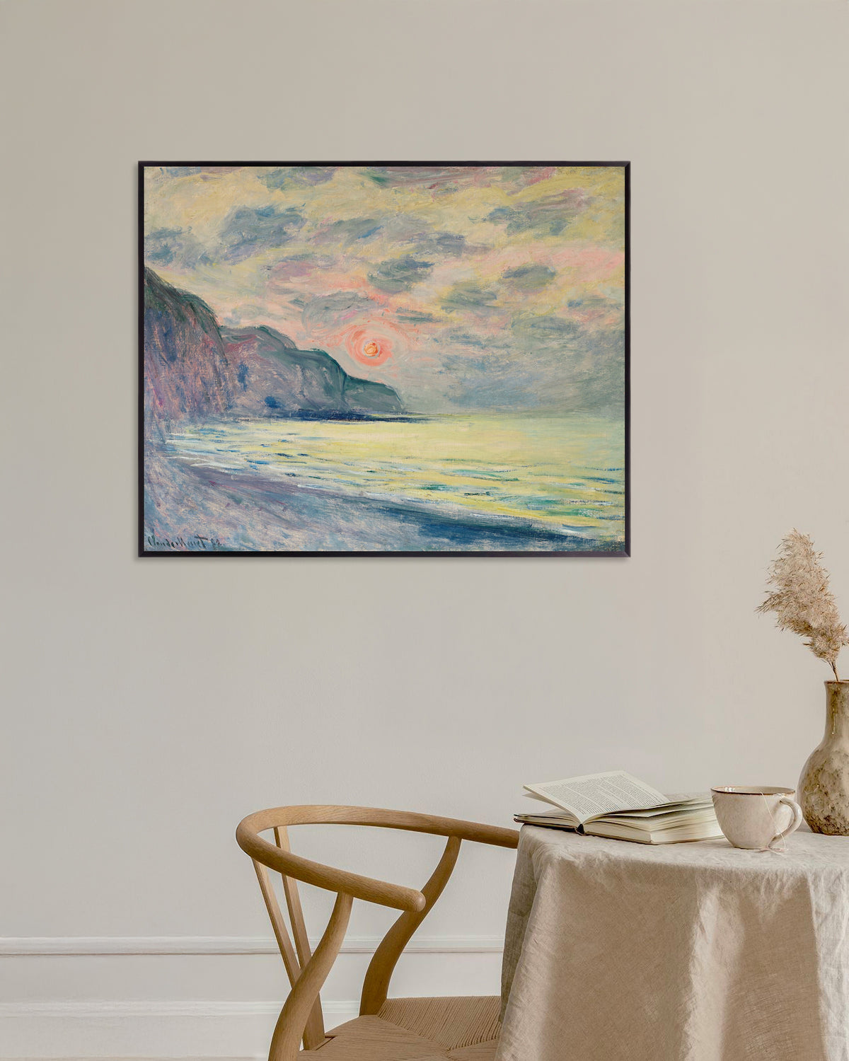Claude Monet’n Auringonlasku usvaisella säällä, Pourville (1882) -juliste metallikehyksessä
