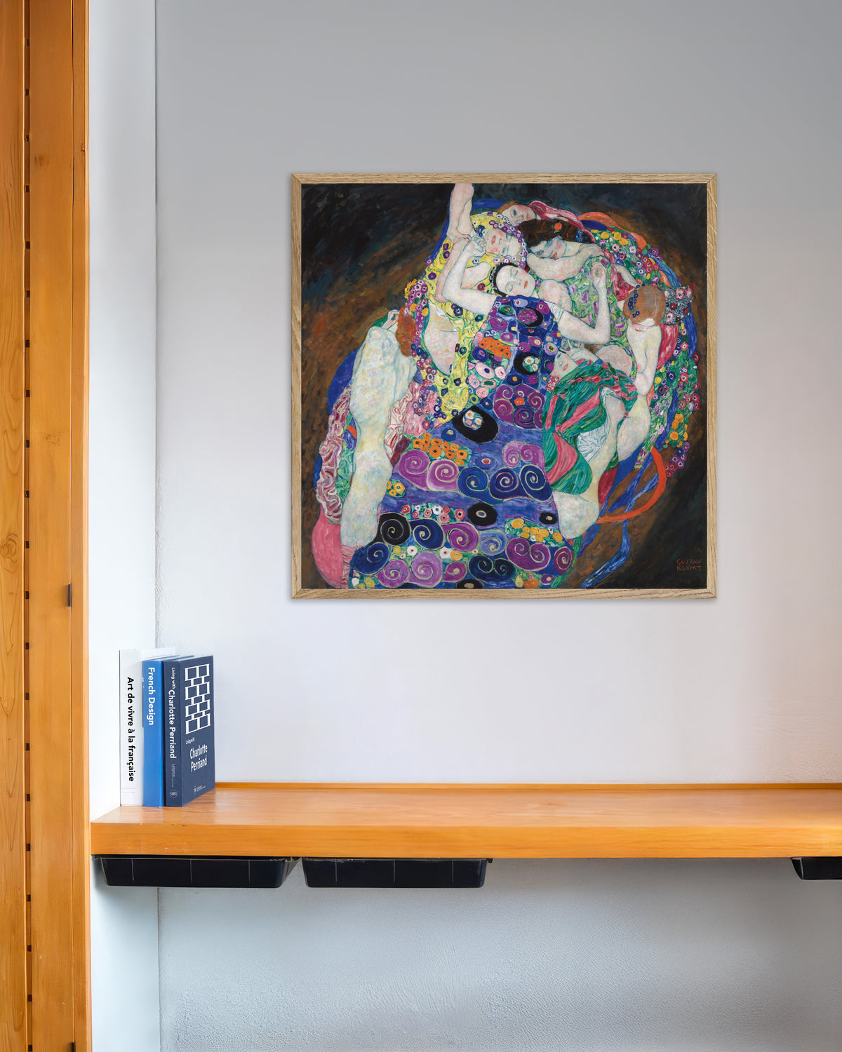 Gustav Klimtin Neitsyt (1913) -juliste luonnonvärisessä puukehyksessä