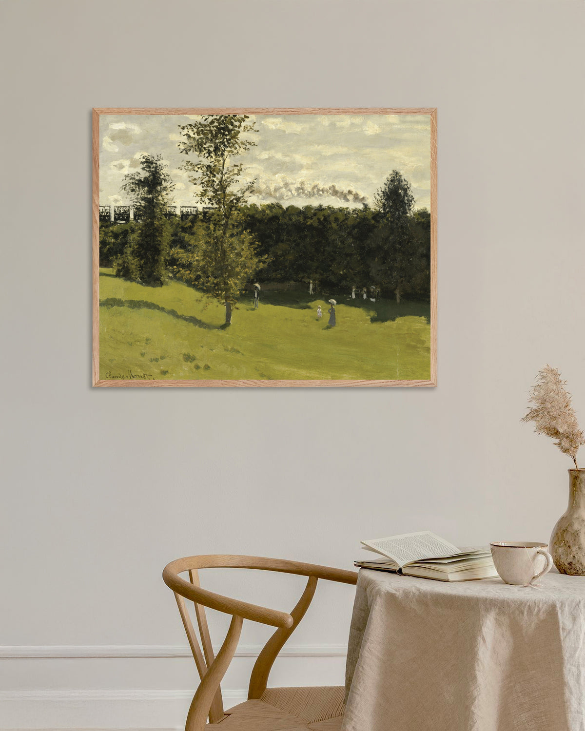 Claude Monet’n Juna maaseudulla (n. 1870) -juliste luonnonvärisessä puukehyksessä